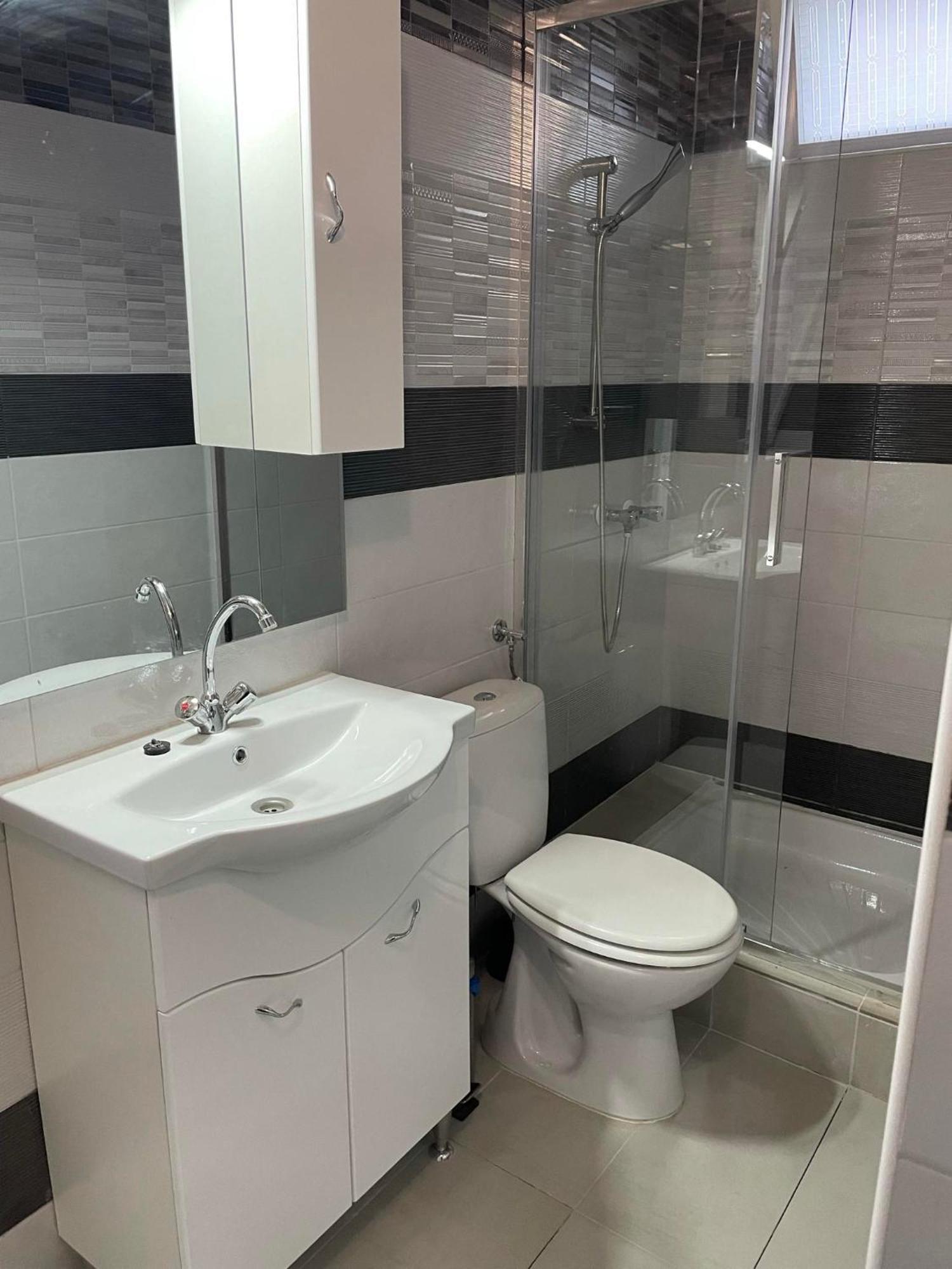 Adam Apartman Hajdúszoboszló Exterior foto