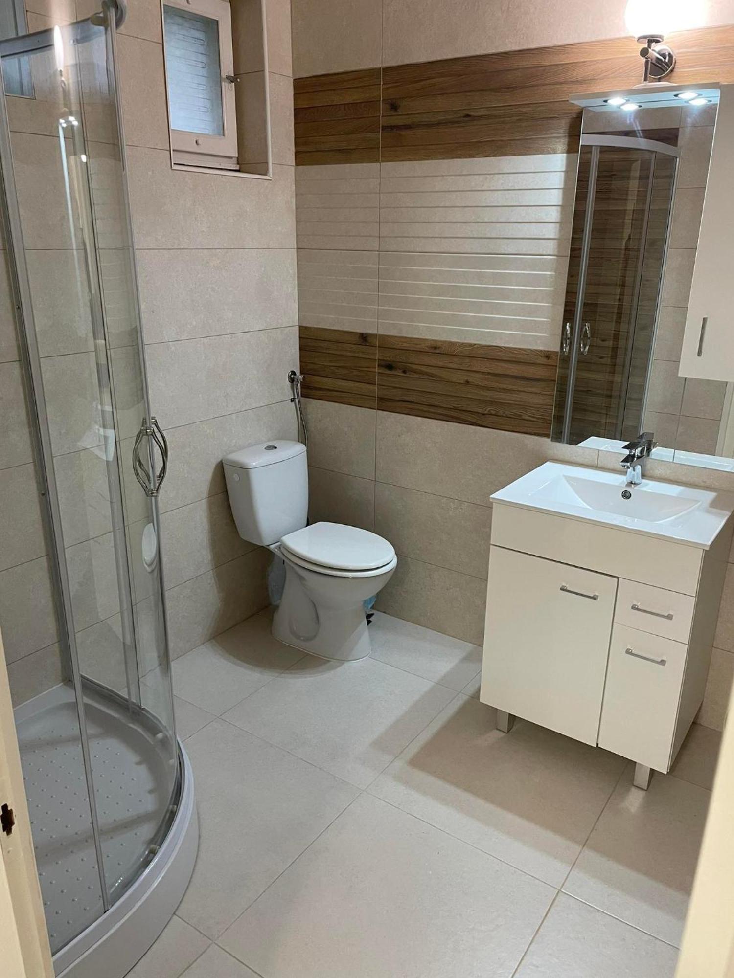 Adam Apartman Hajdúszoboszló Exterior foto