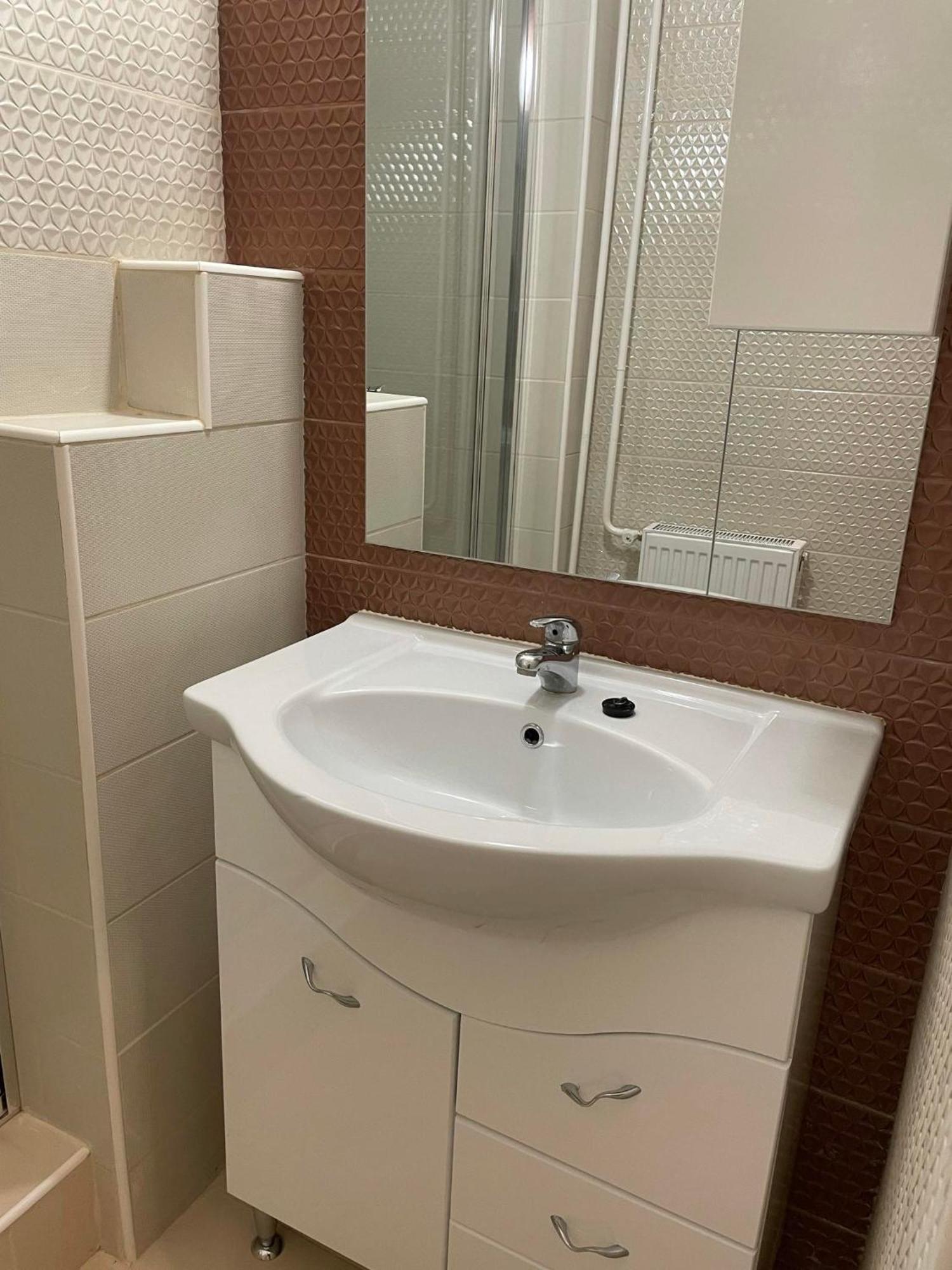 Adam Apartman Hajdúszoboszló Exterior foto
