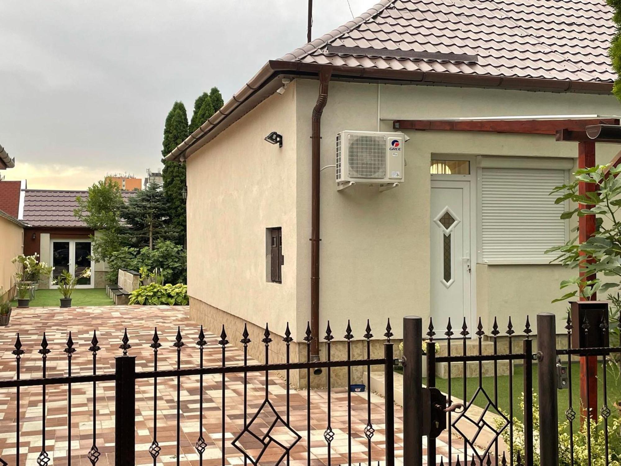 Adam Apartman Hajdúszoboszló Exterior foto